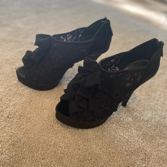 Kardashian Kollection Booties 7.5 - Picture 5 of 7